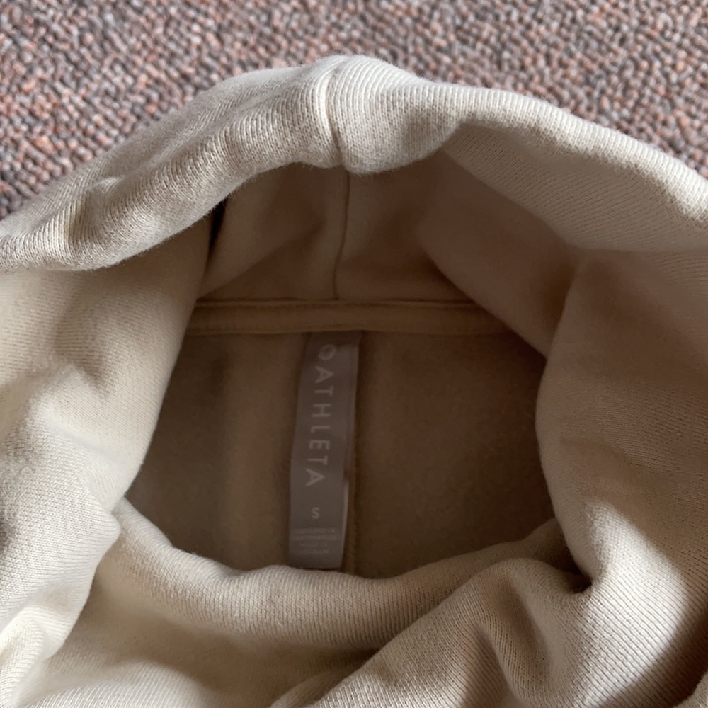 Athleta Sweatshirt - Picture 2 of 2